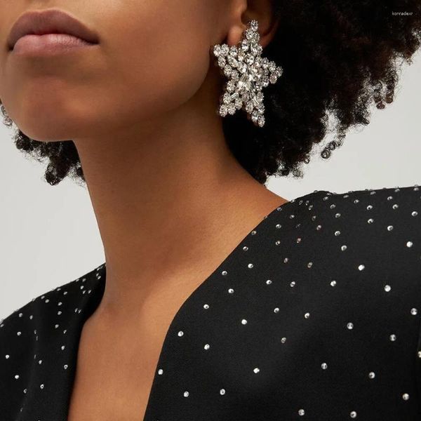 Orecchini a bottone Design semplice Stella di strass brillante per gioielli di moda da donna Splendidi accessori per la collezione quotidiana di ragazze
