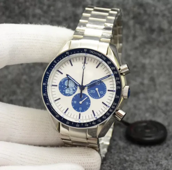 New Men's Quartz Sport Battery Watch Ones On the Stars Limited Edition Two Tone White e Blue Dial Dial Stoness Aço Profissional Dive 1970 Designer Wristwatch