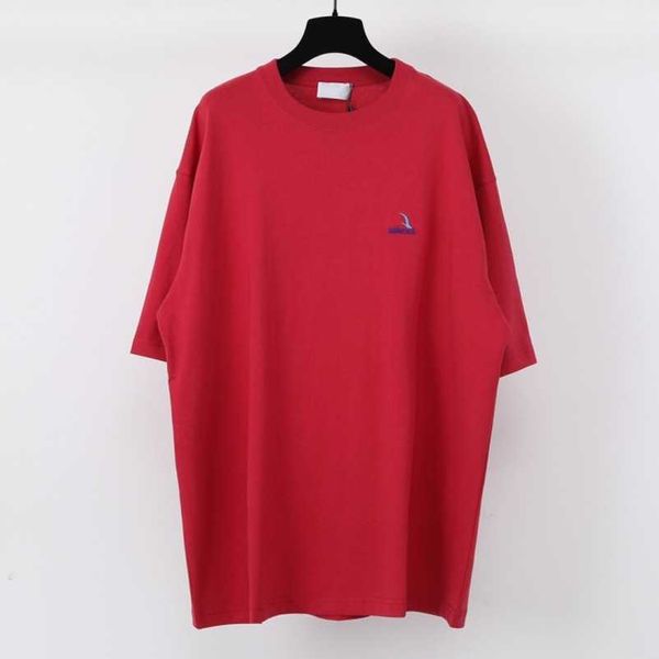 2023 neue Designer-Frauen-T-Shirt High-End-Hemd {gerade} Seemöwe vorne hinten Stickerei-Hülsen-Band perforiertes rotes loses beiläufiges T-Shirt