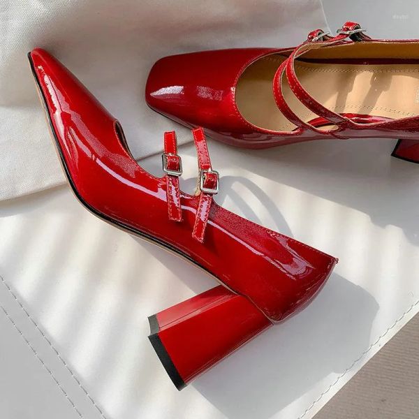 Модельные туфли из натуральной кожи для взрослых, черные, красные женские туфли для вечеринки и свадьбы на высоком каблуке с двойной пряжкой и ремешком, элегантные женские туфли-лодочки Мэри Джейн на каблуке