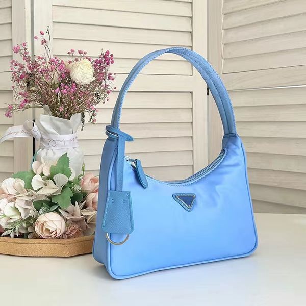 Sacola Sacola de luxo Bolsa de designer de múltiplas cores Tote Re Edition Moda Feminina Nylon 2005 Bolsa Vendas Senhora Bolsas de Ombro Carteira Lona Melhores Sacos de Presente de Natal