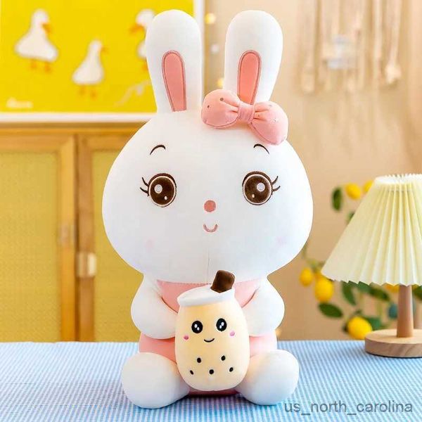 Animali di peluche ripieni Boba coniglio peluche Animali di peluche Tè al latte Coniglietto Morbido Bambino che dorme Peluche Decorazioni per bambole Peluche regalo Ragazza Compleanno R231110