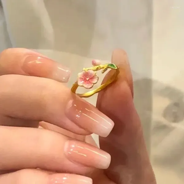 Cluster Ringe Goldene Farbe Zarte Pfirsichblüte Metall Öffnung Für Frauen Mädchen Mode Süße Blume Geometrische Schmuck Geschenke