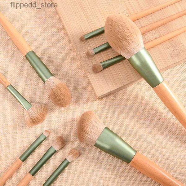 Pennelli per trucco 10 pezzi Set di pennelli per trucco Cipria in polvere Blush Ombretto Correttore Soft Green Beauty Cosmetici Strumenti per trucco Q231110