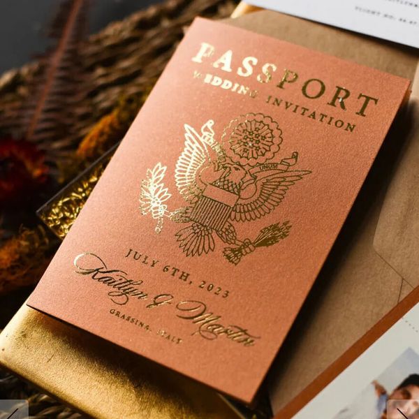 Cartões 35 pcs cores personalizadas passaporte convite de casamento aniversário aniversário festa de viagem cartão de convite com cartão de embarque RSVP 231110