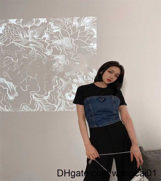 T-shirt das mulheres Tanques jeans femininos Crop Top Camiso Fa Slim Curto StreetWear Patchwork Tube Slim Tank yq240307