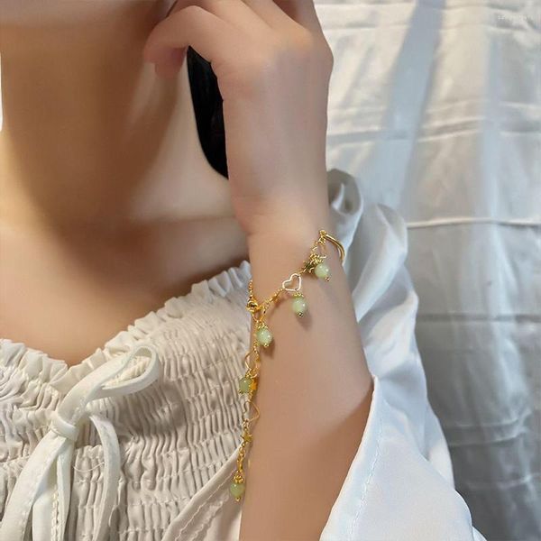 Charm Armbänder Luxus Vintage Fee Elegante Jade Quaste Kupfer Handkette Frauen Armband Modeschmuck Koreanischen Stil