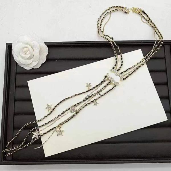 Luxus-Stil Geschenke Halskette Designer Marke Anhänger Halsketten Mode Weihnachten Schmuck Jugend Liebe Geschenk Halskette Boutique Frauen lange Kette Großhandel