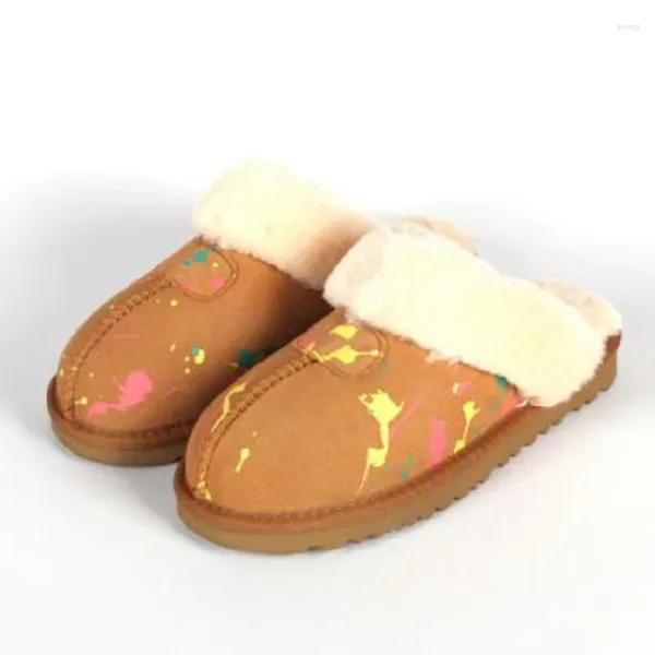 Terlik 2023 Sandalias Kadın Ayakkabıları Flipper Sıfır Düz Sandalet Flip Flips Slayt Tasarımcısı Lüks Kürklü Slaytlar Kış Ev Erkekleri Ayakkabı