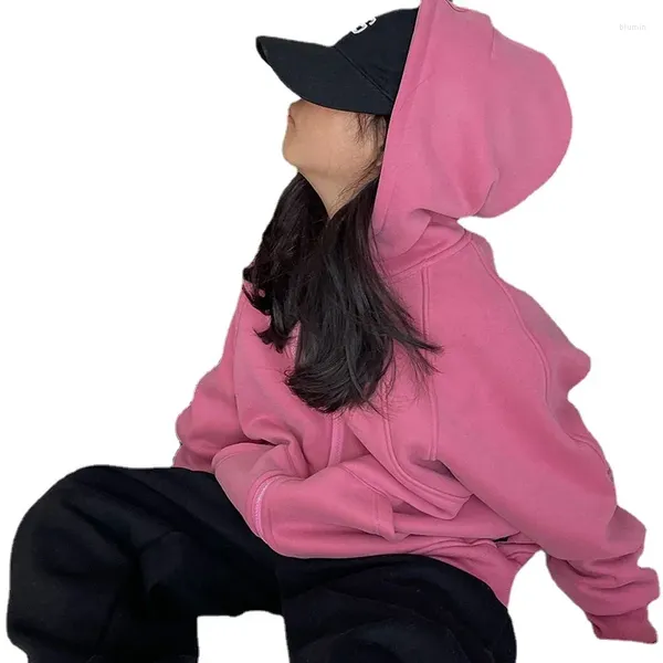 Giacche Giacca con cappuccio in peluche per bambini 2023 Edizione invernale Maglione ampio da ragazza coreana Casual versatile Top