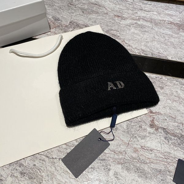 aa Cappelli stilista Berretto da uomo e da donna autunno/inverno cappello termico lavorato a maglia berretto da sci di marca Cappello scozzese di alta qualità Cappello caldo di lusso