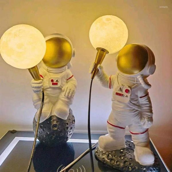 Lampade da tavolo Lampada da astronauta Decorazioni per la camera dei bambini Cartone animato moderno Camera da letto per bambini creativi Luci lunari 3D