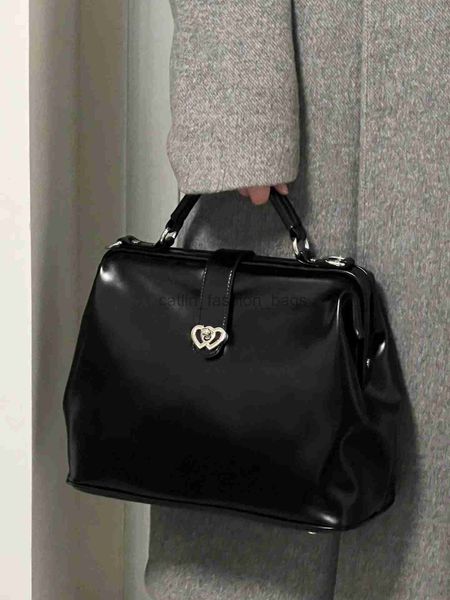 Sırt çantası stili sırt çantası tatlı serin büyük kapasite çantası kadınlar için 2023 Yeni Güzel ve Sınıf Backpackcatlin_fashion_bags