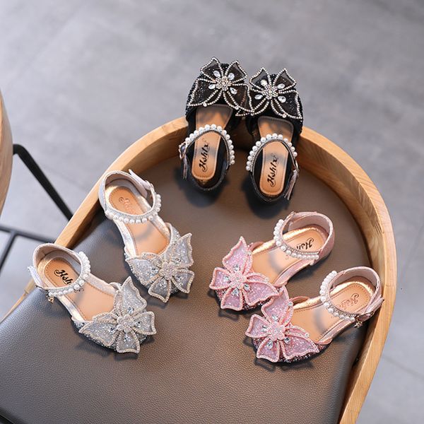 Primi camminatori Summer Girls Sandali Fashion Paillettes Bow Princess Shoes Baby Girl Tacco piatto Taglia 21 35 230411