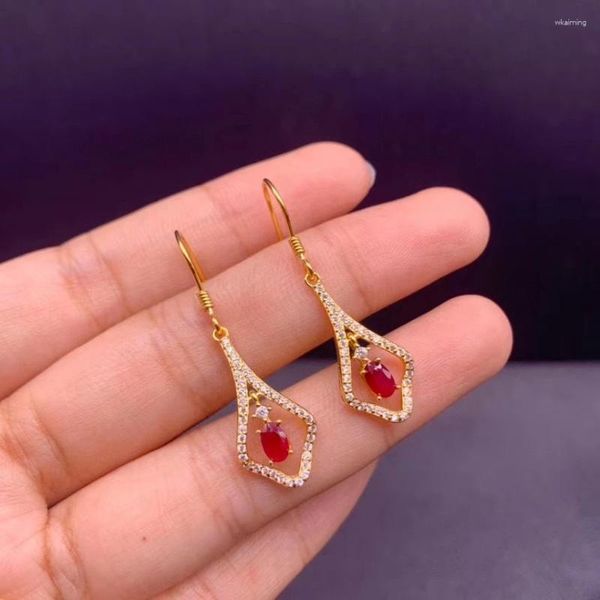 Dangle Küpe Küpe Takı Moda Ruby Drop Düğün için Küpe 3 5mm Doğal Kan Kırmızı Kulak Dairesi 925 Gümüş Hediye Kadın