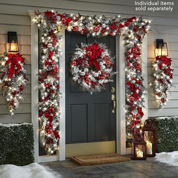 Flores decorativas grinaldas de Natal da porta da frente dos enfeites de bola vermelha para a janela do manto de decoração externa interna 230410