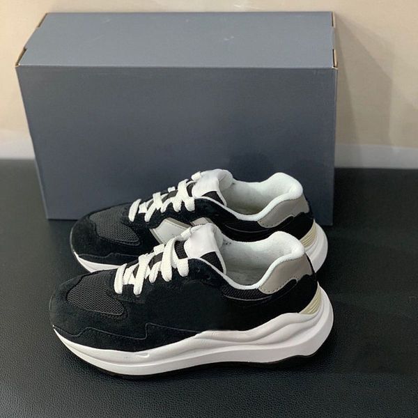 2022 Classic 574 nb574 uomo donna scarpe casual Scarpe da corsa 574s sneakers firmate Panda Borgogna Ciano Siracusa UNC sport all'aria aperta mens scarpe da ginnastica 36-44 TK08