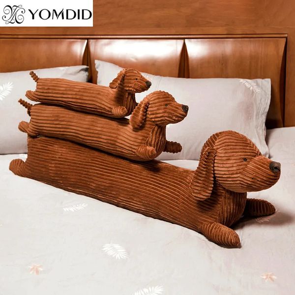 Almofada/travesseiro decorativo almofada amantes marrom bonito britânico curto-pernas dachshund cão travesseiro almofada sofá presente boneca de pelúcia 231110