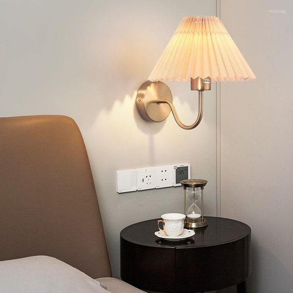 Lâmpada de parede Estilo americano plissado El Bedroom Bedroom Modern Sala de estar simples Europeu