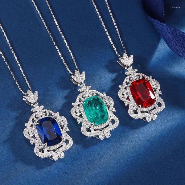 Kolye Kolyeler Retro Emerald Kırmızı Yeşim Oval Kristal Kolye Kadın Mücevher Lüks Elegance Zircon Taş Düğün Partisi Hediye