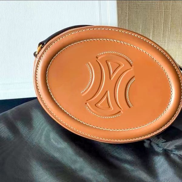 Yeni kadın üçlü pembe yuvarlak çantalar lüks erkek tasarımcı çanta çanta omuz debriyaj çantaları moda crossbody pochette oval deri tote çanta cüzdan