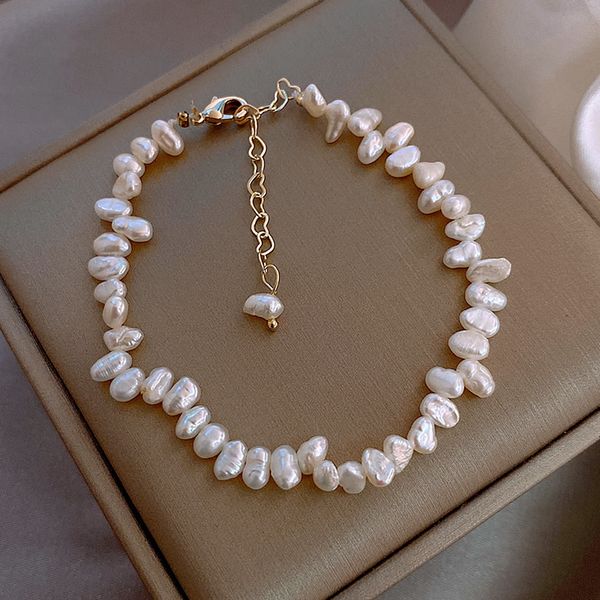 Bracelets de charme corea vendendo jóias de moda simples branco natural de água doce feminina diariamente selvagem 230411