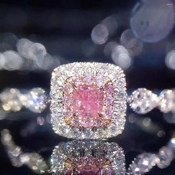 Anelli di cluster Diamond Pink Diamond Gold Micro intarsiato di simulazione intarsiata Ring Square Princess Women's Pall