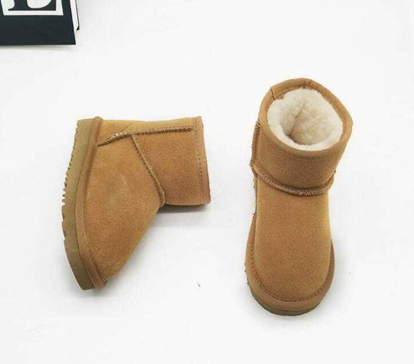 2023 neve botas quentes design clássico uogs bebê menino menina crianças pele manter com saco de pó cartão quente pele carneiro uggsity yu3325