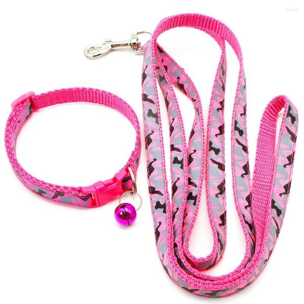 Collari per cani Imbracatura mimetica con guinzaglio al guinzaglio Cucciolo di gatto Colori regolabili Catena Giocattolo interattivo Accessori per animali domestici