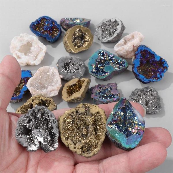 Anhänger Halsketten 1 STÜCK Unregelmäßige Natürliche Kristall Quarz Druzy Geode Halskette Zubehör Charme Handgemachter Schmuck Frauen Männer Großhandel