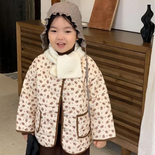 Ceket çocuklar Coat 2023 Kış Kış Kore Giyim Stili Sevimli Artı Pamuk Sıcak Uzun Kollu Çiçek Bluz Kız Giysileri