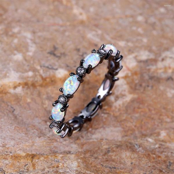 Anéis de casamento bonito pequeno oval branco opala anel de luxo cristal redondo zircão noivado para mulheres vintage cor preta jóias de metal