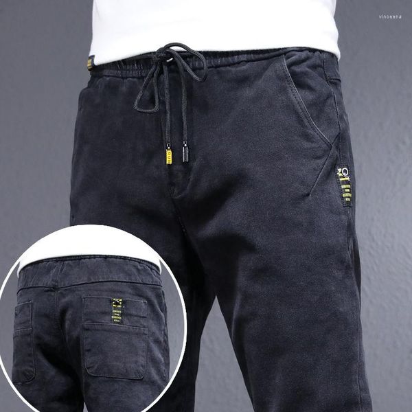 Jeans masculinos Spring e Autumn Denim Designer Roupos Men Menislish 2000s Streetwear Corean Black Bower Jogger Calça Male