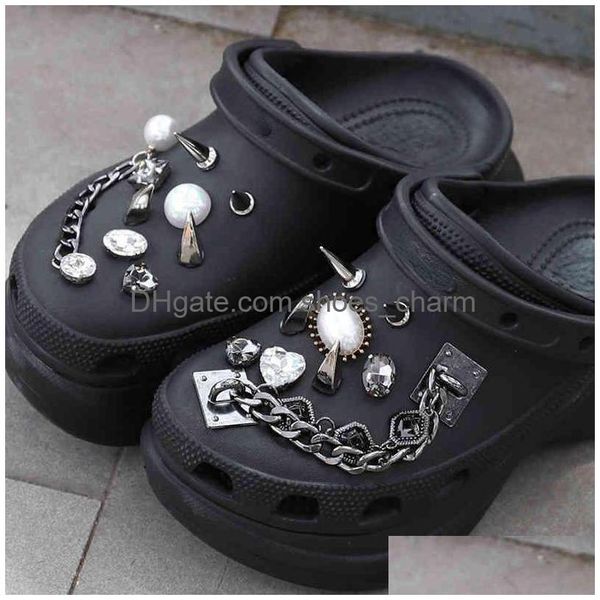 Acessórios para peças de sapatos sapatos de luxo para croc moda shinestone Pearl Diy Vintage Rivet Punk Charms Drop Delivery Dhc4o
