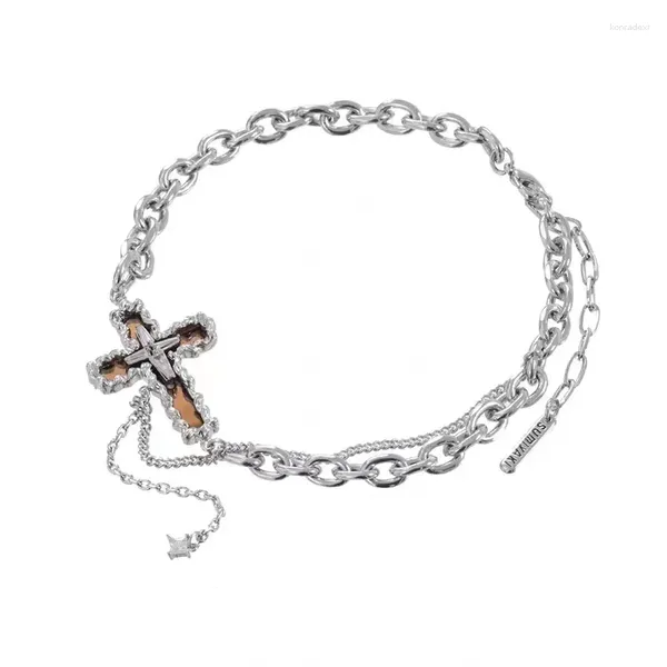 Collane con ciondolo Croce unica originale con significato speciale Collana immacolata, elegante e squisita, stile di fascia alta, vento neutro