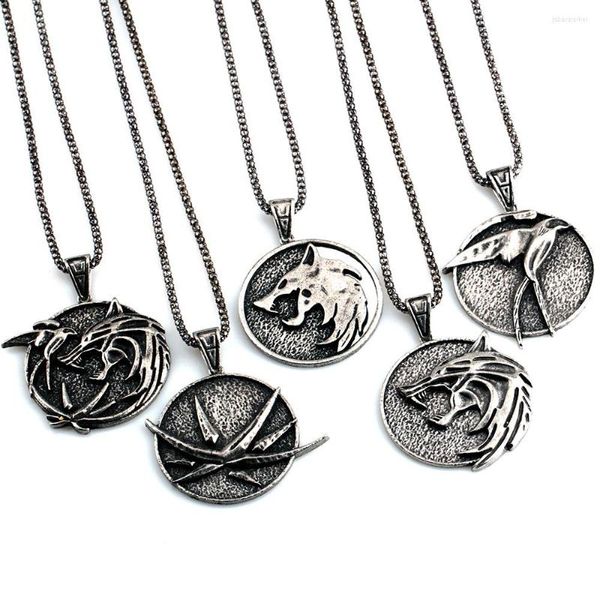 Подвесные ожерелья винтажные викинги Wolf Medallion круглое ожерелье для мужчин металлическая голова ласточка фанаты сети косплей ювелирные изделия подарки