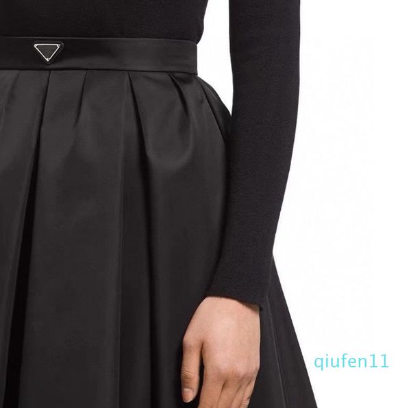 Designer Damen Kleid Mode Casual Kleider Sommer super großer Rock zeigen dünne Hosen