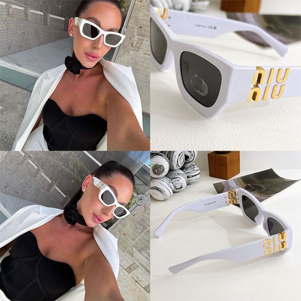 Óculos de sol de designer quadrado moda homens e mulheres quadro de placa de proteção facial Lunettes com logotipo niniu de metal nas pernas lazer férias praia festa SMU09WS