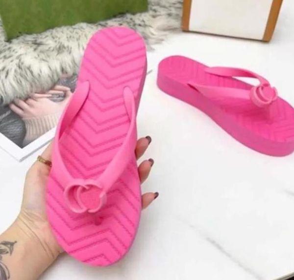 Designer Ladies ao ar livre chinelos de jovens simples sapatos de mocassim adequados para hotéis de verão de primavera em lojas outros lugares