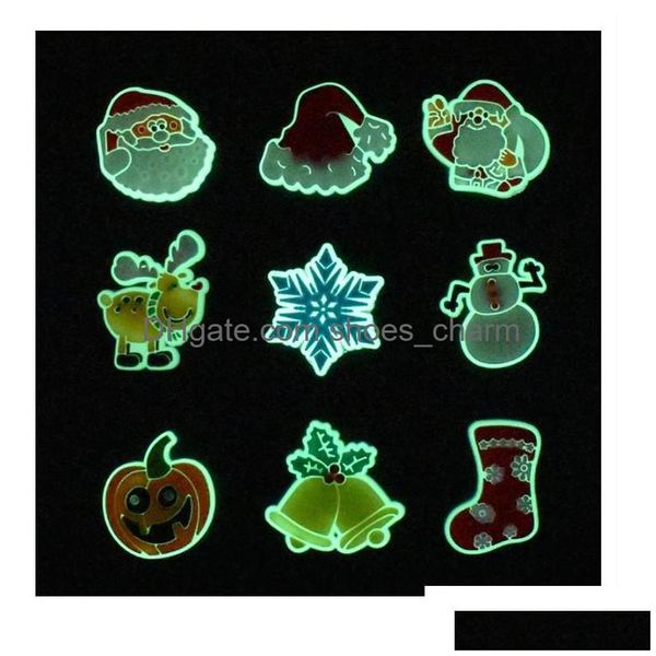 Parti di scarpe Accessori 100Pcs / Lot Luminous Croc Soft Pvc Charms Fibbia Scarpe fluorescenti Accessori Xmas Night Decoration Drop Deli Dh8Um