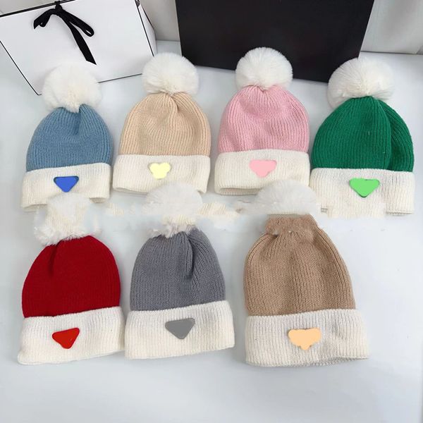 Cappelli di Babbo Natale Cappelli da uomo in maglia spessa di cashmere Cappelli di lana esplosione di tendenza I cappelli da donna portano calore