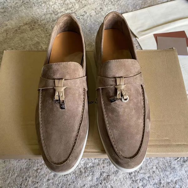 Lüks elbise ayakkabıları erkek tasarımcı topuklu tembel loafer mules flats kadınlar gündelik ayakkabı metal toka moda moafers yaz için