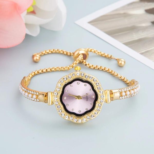 Armbanduhren Niedliche Luxus-Rosa-Uhr für Frau 2023 Mode-Quarz-Diamant-Edelstahl-Uhren für Damen Kostenloser Versand
