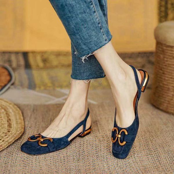 Сандалии 2022 Новая летняя модная женская сандалий квадратная квадратная квадратная туфли с плоской обувь лично