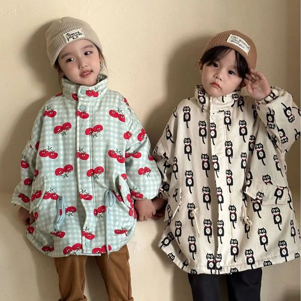 Mantel Kind Windschutz Herbst Winter Plus Samt Verdicken X-lange Mädchen Baby Cartoon Eule Tops Mantel Junge Kinder Tomaten drucken Casual Jacken 231110