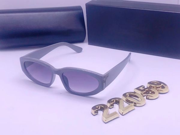 Luxus-0597S-Designer-Sonnenbrille für Unisex-Mode, oval, einfach, UV-400-Linsenbeschichtung, Spiegelglas, farbig plattierter Rahmen, mit Paket22059