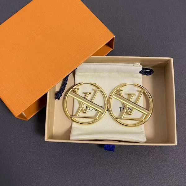 Designer de marca popular melhor brincos de argola mulheres moda jóias 18k banhado a ouro icônico carta de luxo senhoras brinco cópia com qualidade 5a original