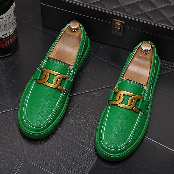 Novos sapatos de baixa moda de moda para homens treinadores verdes rebites tênis de tênis acionando calçados D2H22