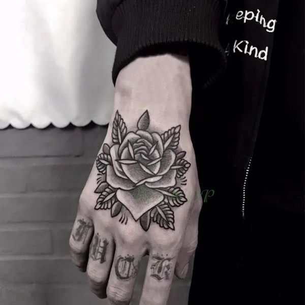 Tattoo Books Impermeável adesivo temporário Rose Flower Hand Back Tatto Art Flash Tatoo Tatuagens falsas para homens 231113