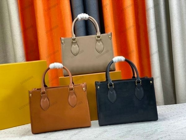 Designer On-The-Go Tote: mini borsa in pelle goffrata da donna con monogrammi, tracolla a fiori - crema, beige marrone cognac